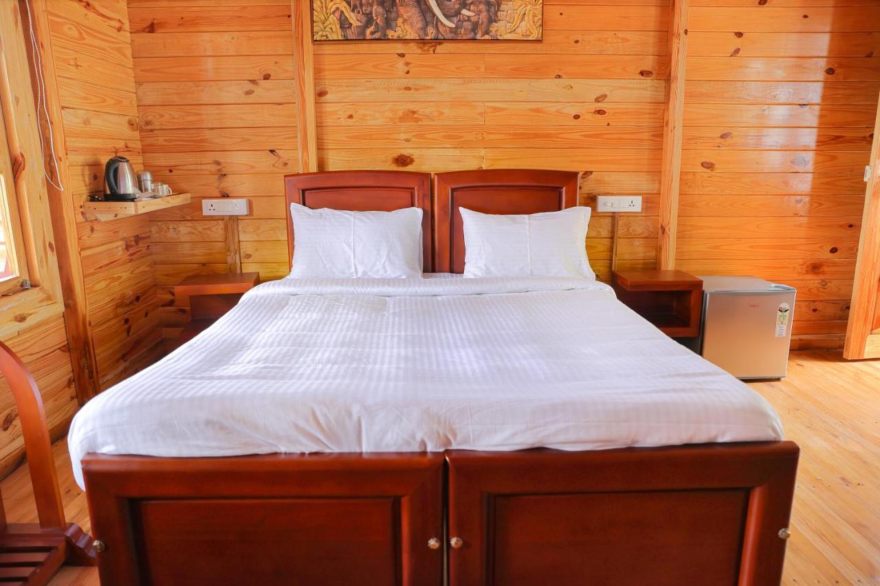 Woodrose Resort Калпетта Екстер'єр фото